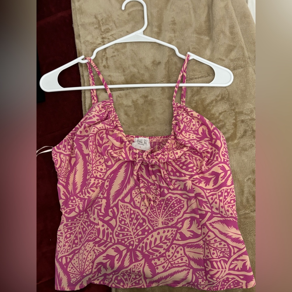 Ugh I was debating in keeping this one bc it is super pretty.